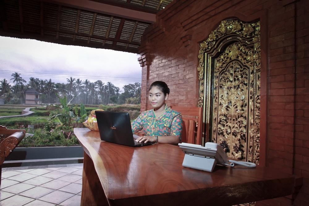 Puri Suksma Ubud Exterior photo